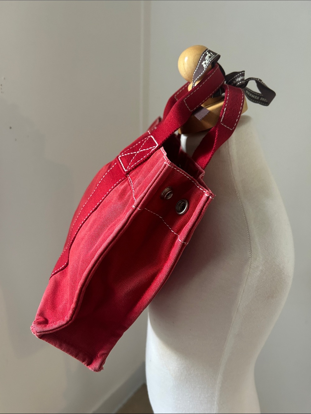 Hermes Fourre Tout PM Red Canvas Tote Bag - Picture 3 of 11